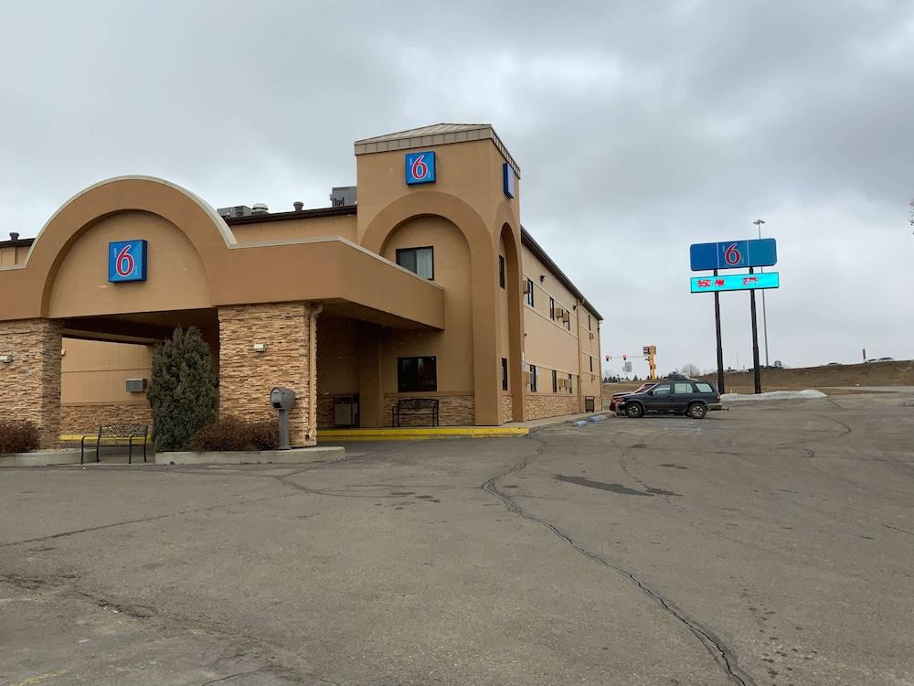 Motel 6 Minot, Nd Kültér fotó